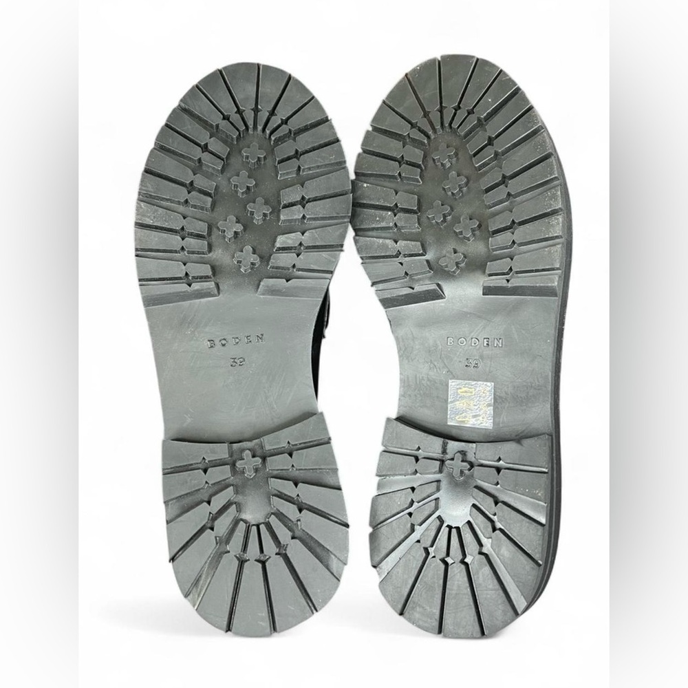 Boden Iris Chunky Snaffle
Loafers - Picture 3 of 6